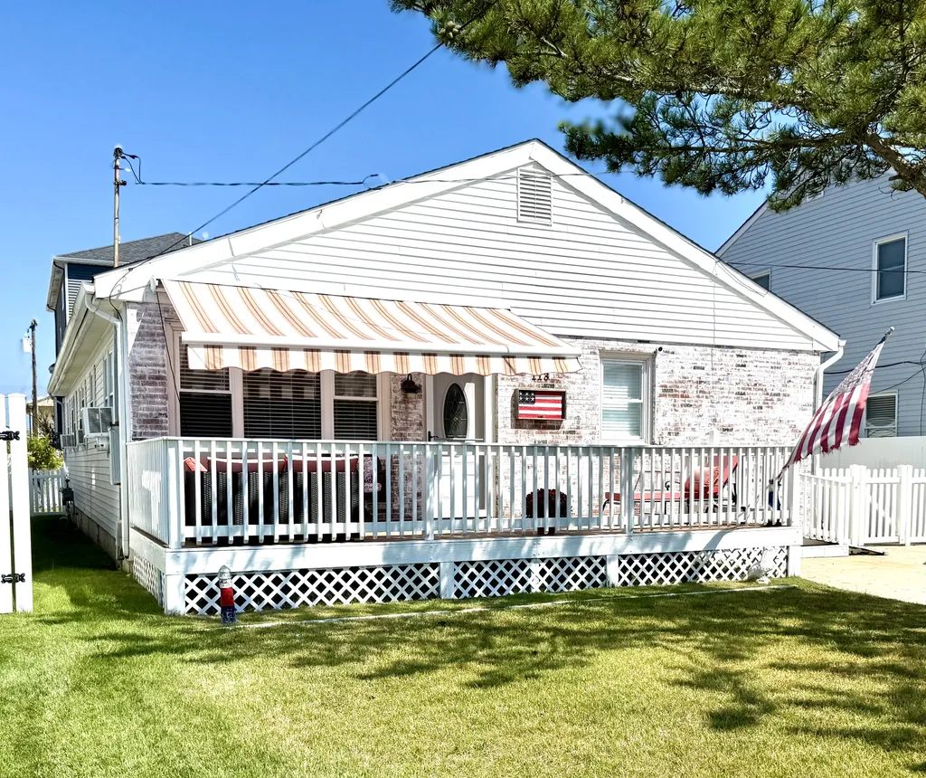 Beach Bungalow