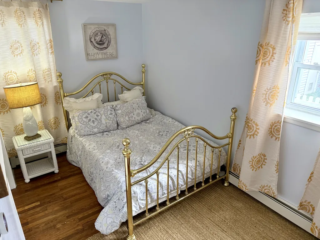 Guest room full