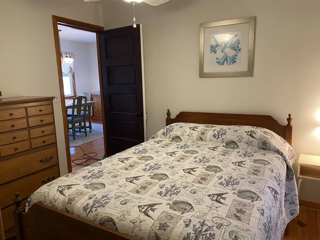 Full bed