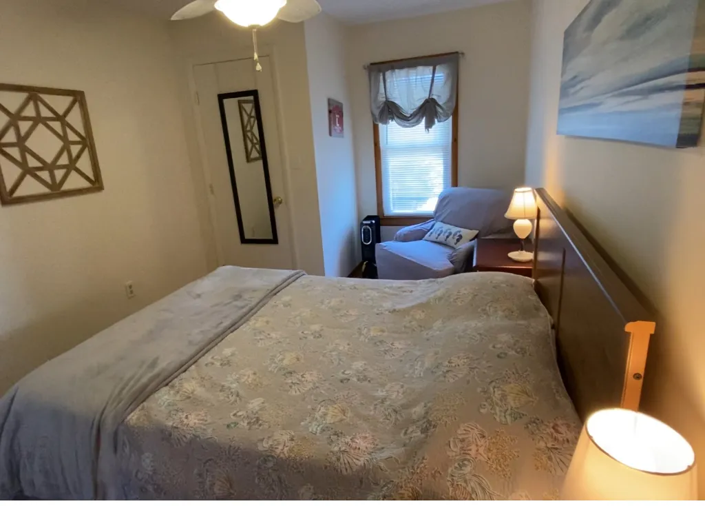 Queen Bed