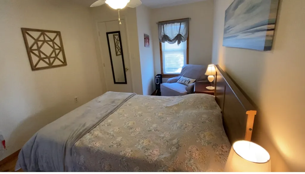 Queen Bed