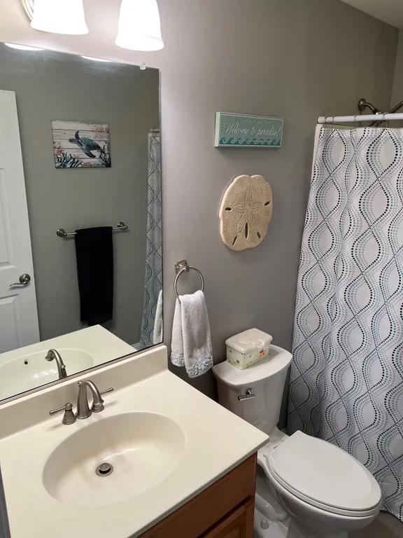 Bathroom #3- Another view