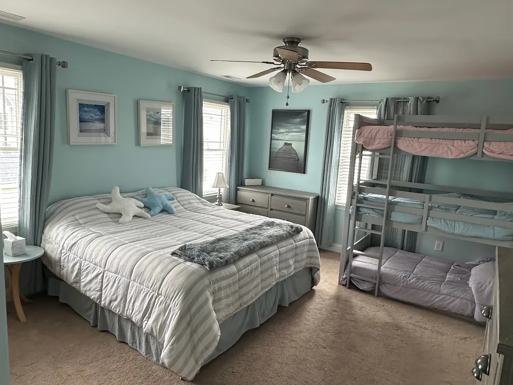 Master Bedroom- Triple Bunk