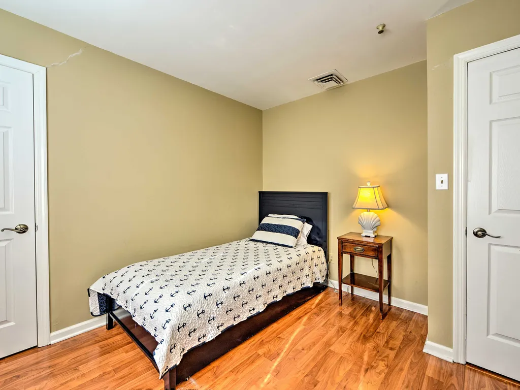 Bedroom 2 - 1 Twin Trundle