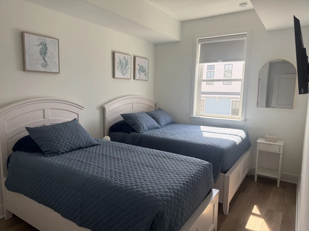 3rd Bedroom - Full &amp;amp; Twin Beds