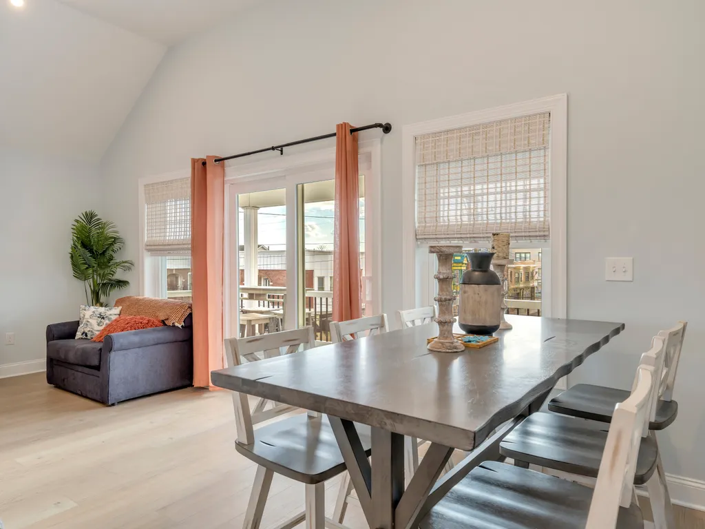 Dining Table Seating for 6 with Swivel Chairs