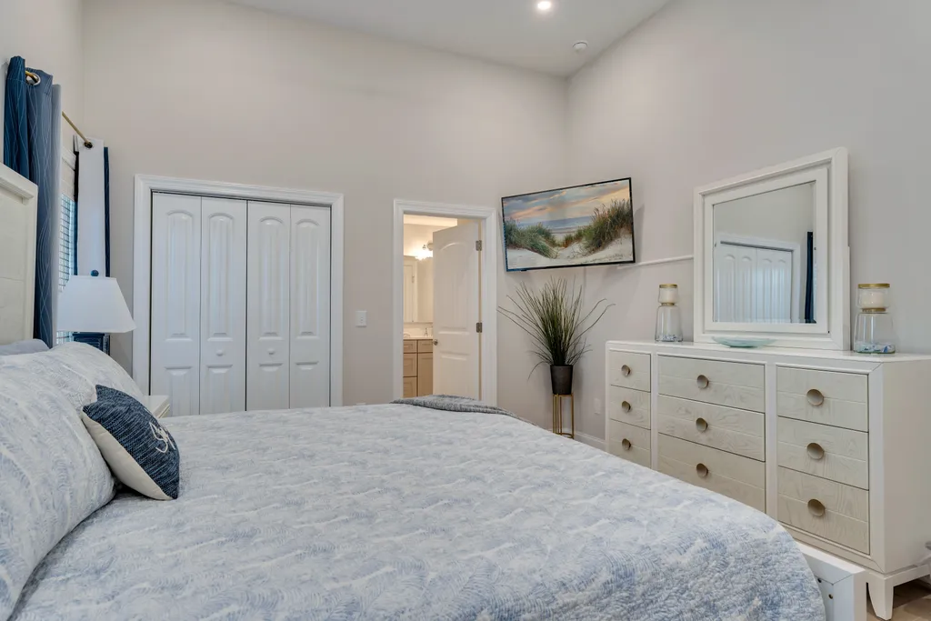 Master Bedroom with King Bed