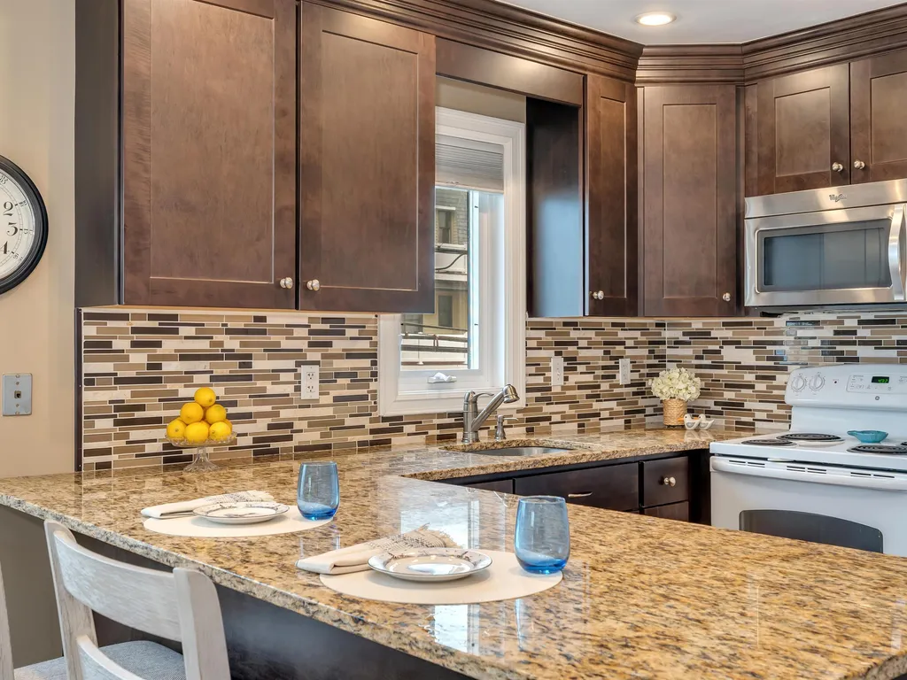 Eat in Kitchen Area