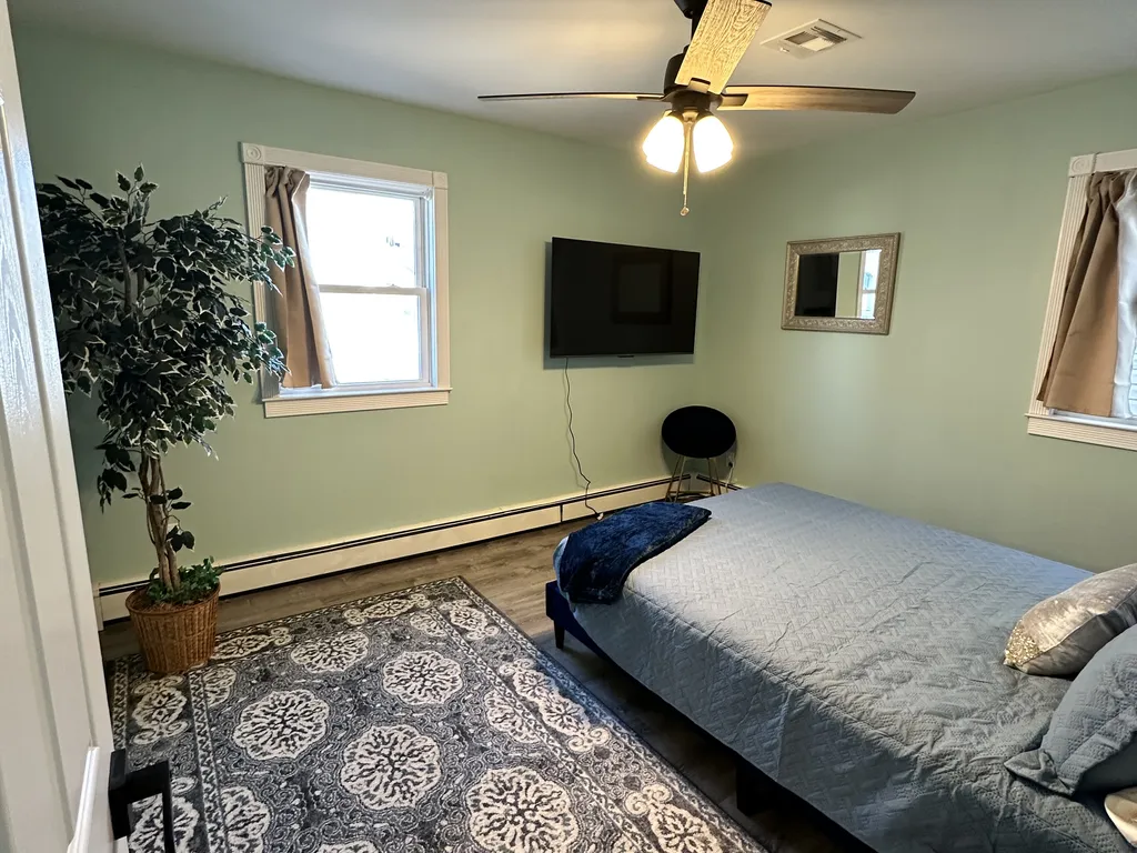 queen bedroom #2 with 55&amp;quot; smart tv