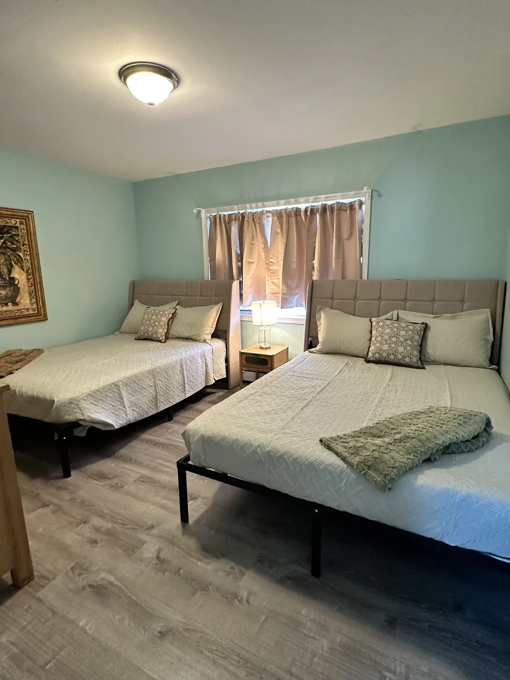 bedroom #5 with double queen beds