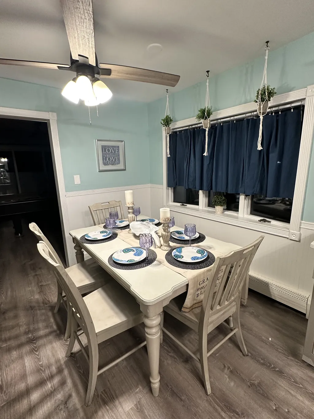 dinette area