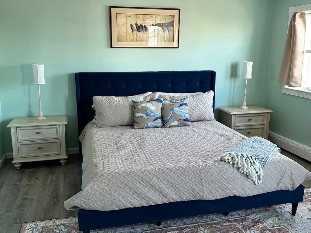king Master bedroom