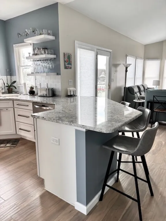 Counter seating