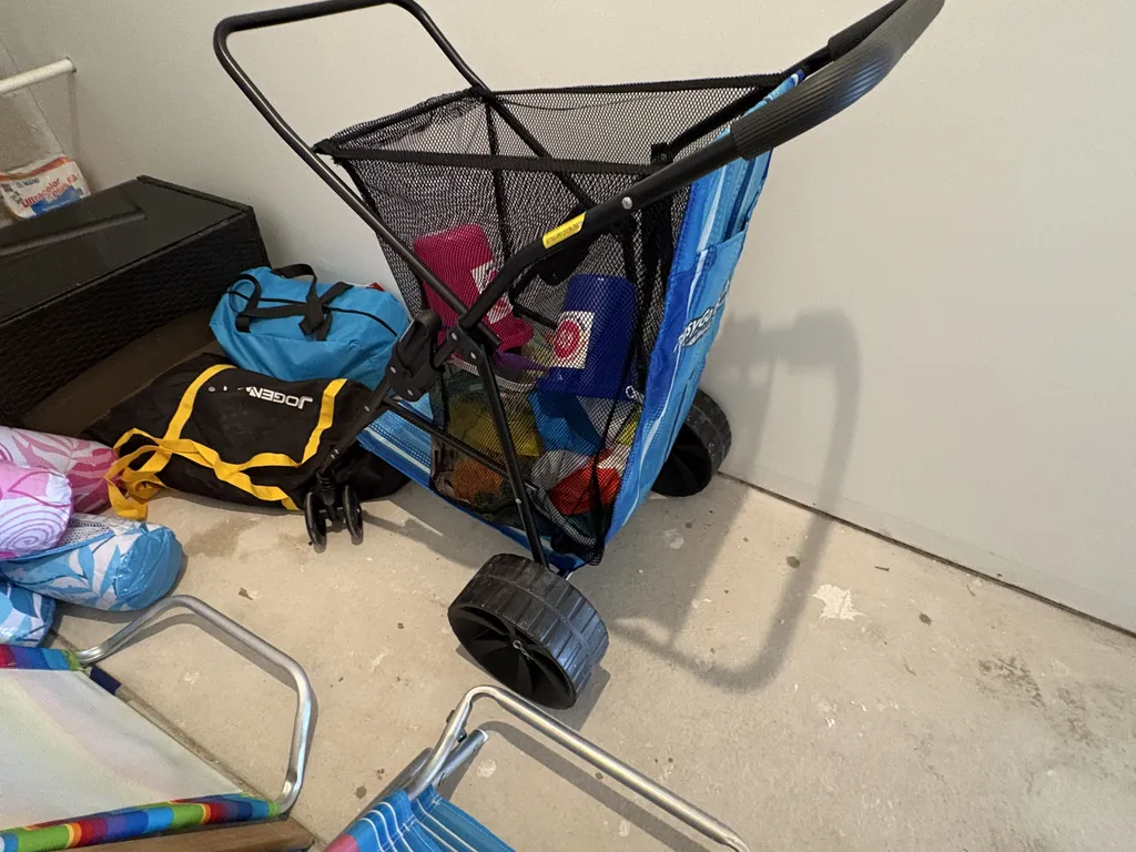 Beach Cart for Guest Use!