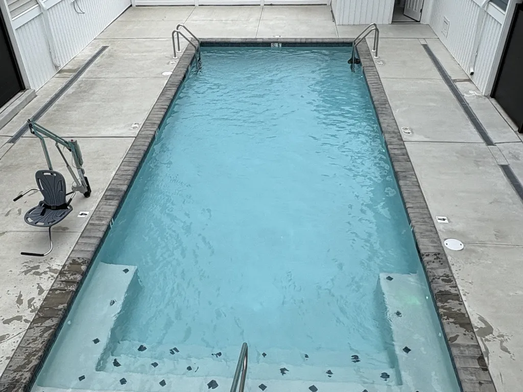 Heated Saltwater Community Pool