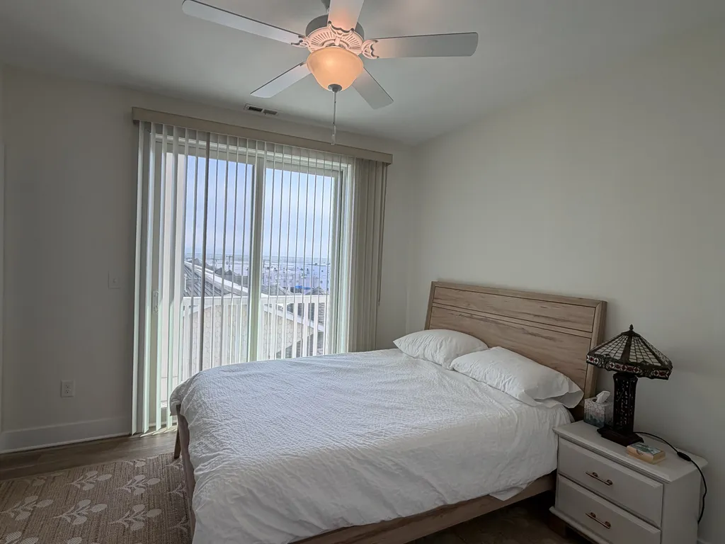 Master bedroom 1