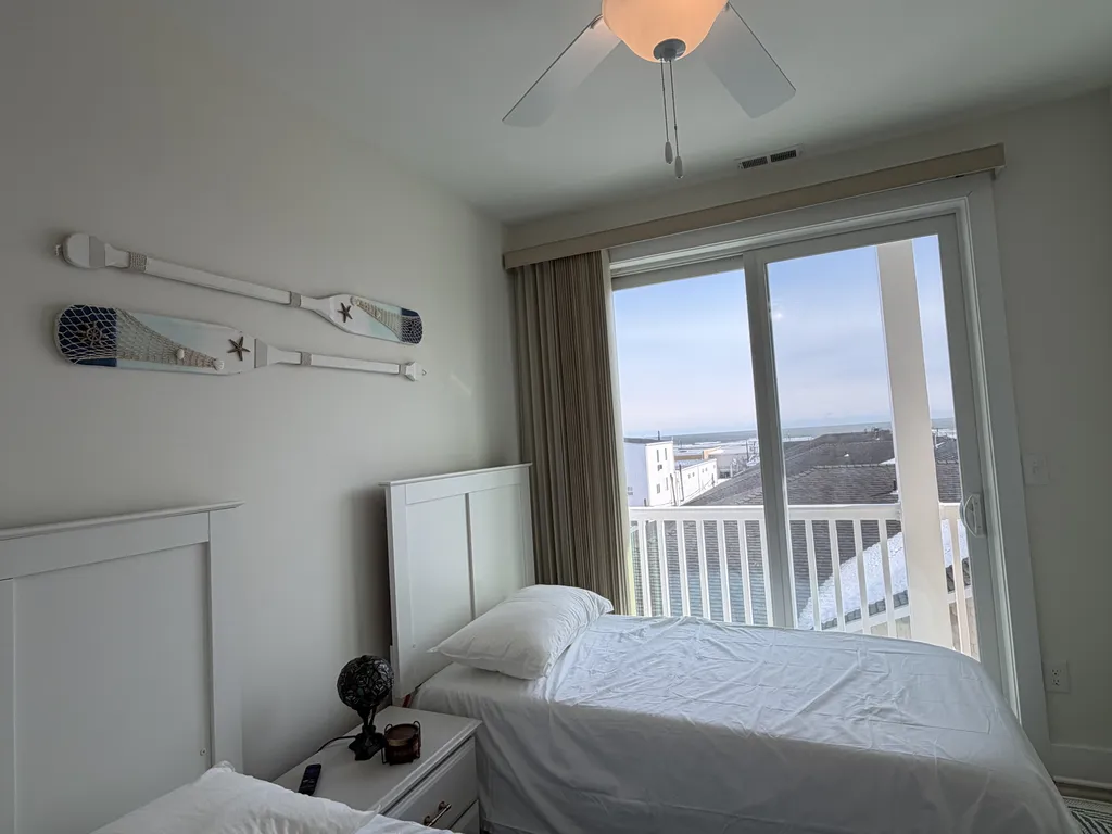 Twins Bedroom with balcony