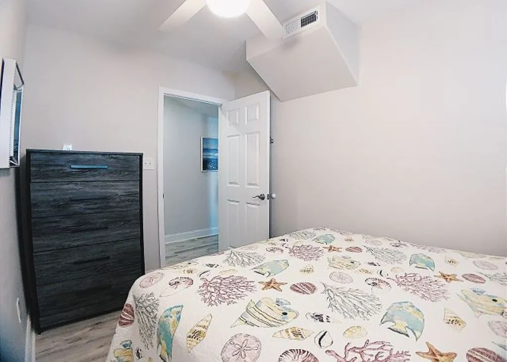 Queen BR 1st Floor View 2