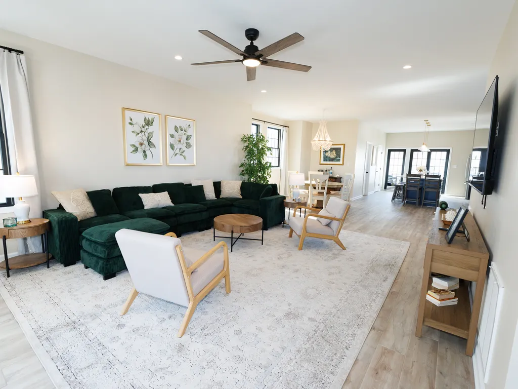 Modern comfort, bright and airy