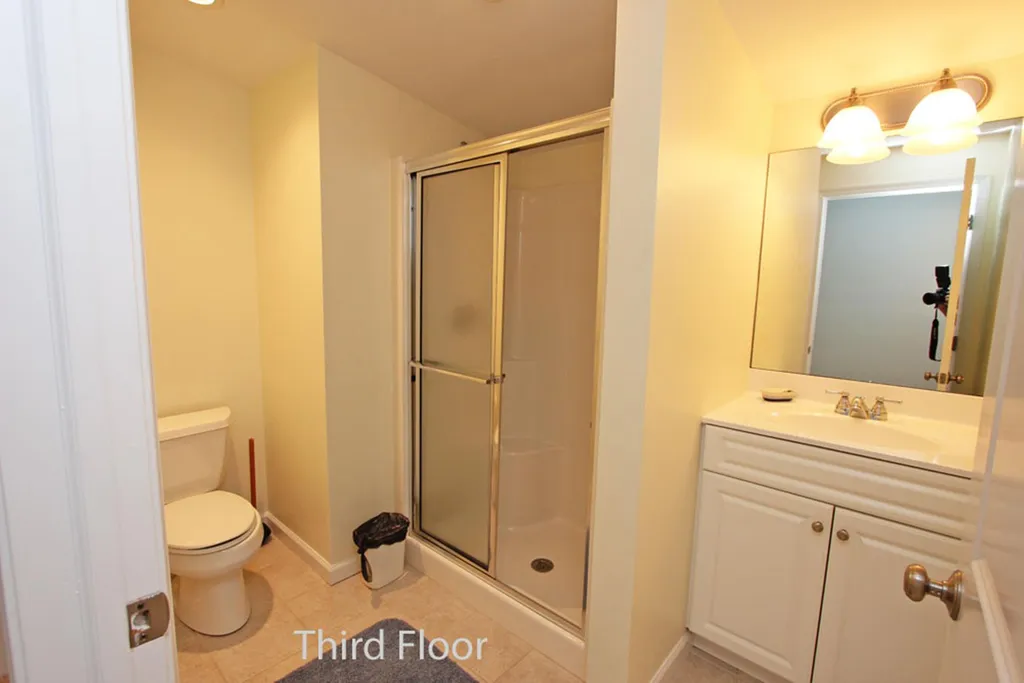 Third Floor Hall Bath