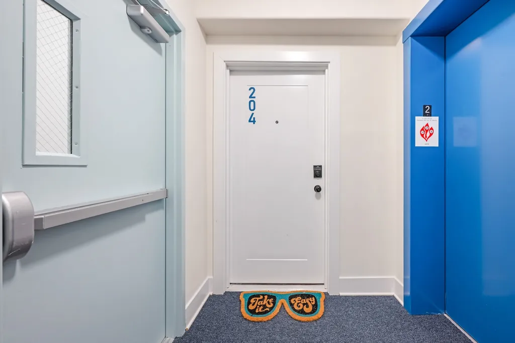Private entrance