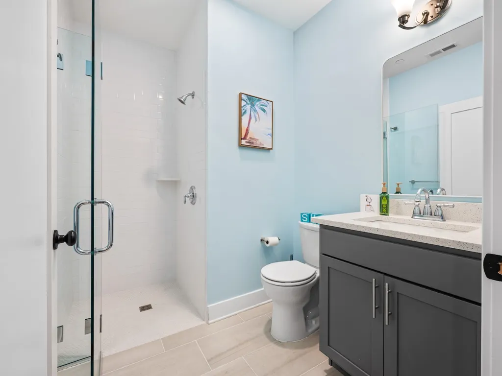 2nd bathroom