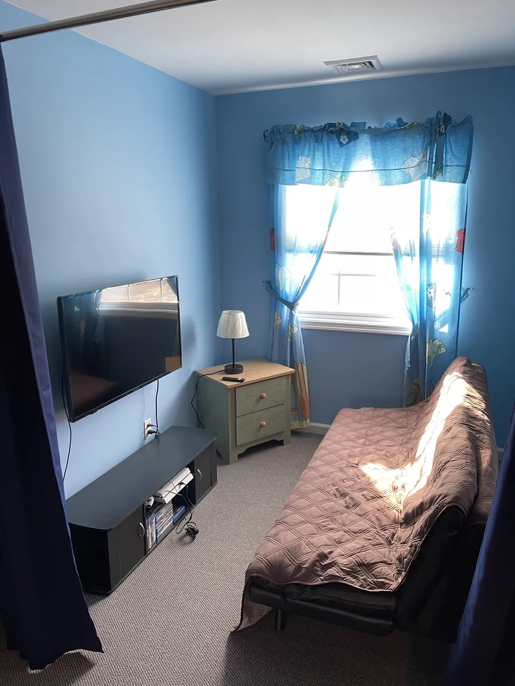PS4 Game Room in 3rd floor bedroom