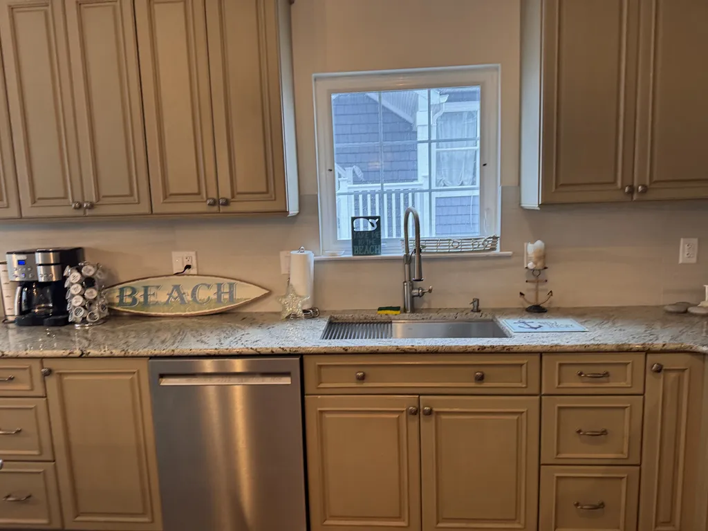...and dishwasher