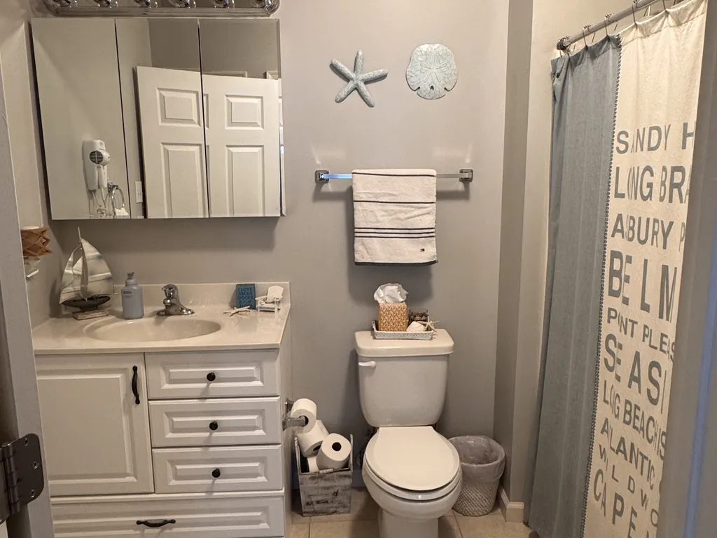 Full Bath on main level for bedroom #4 and main level guests