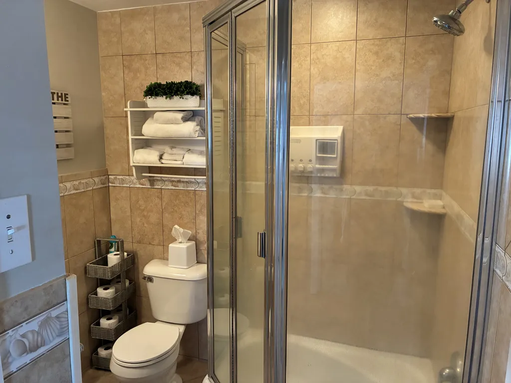 Hall Bathroom