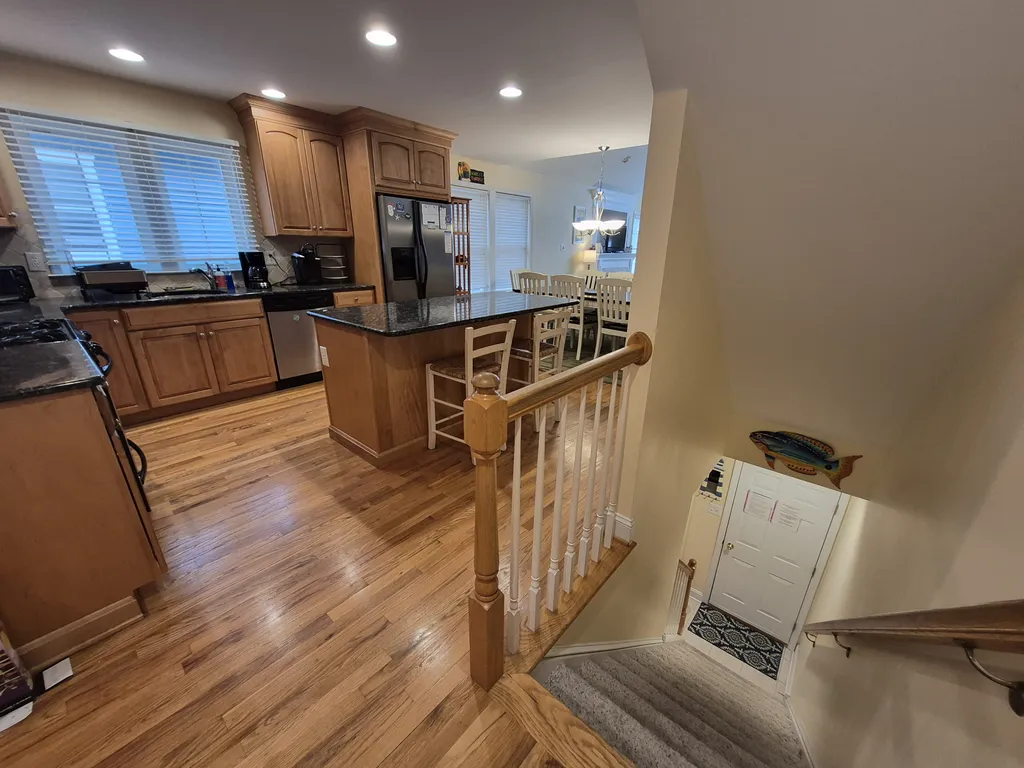 Top of landing on 2nd Floor