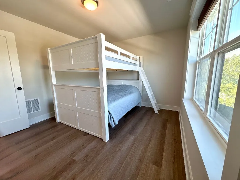 2nd Level Double Bunk Bedroom #5