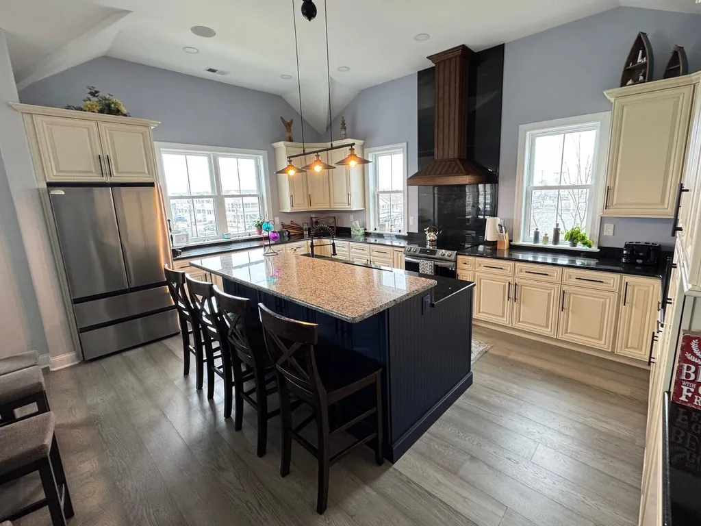 3rd floor Kitchen