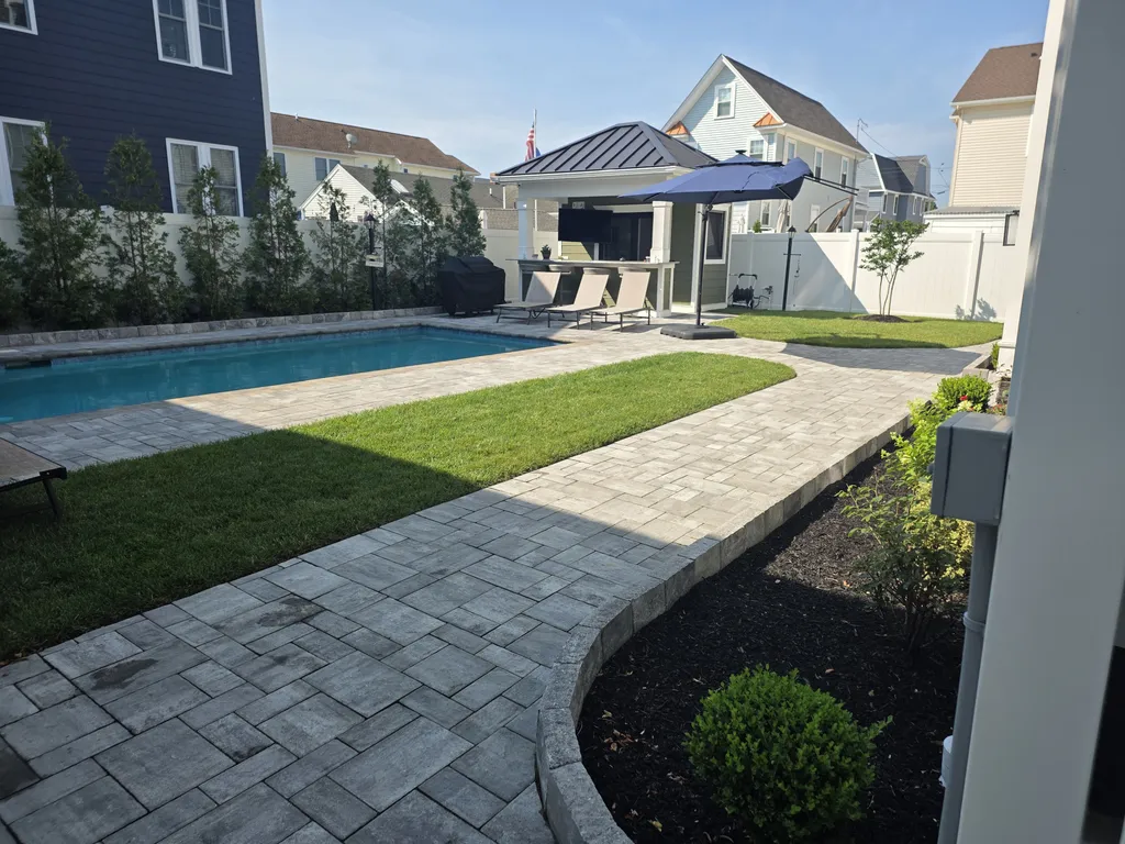 Back Yard Private Pool