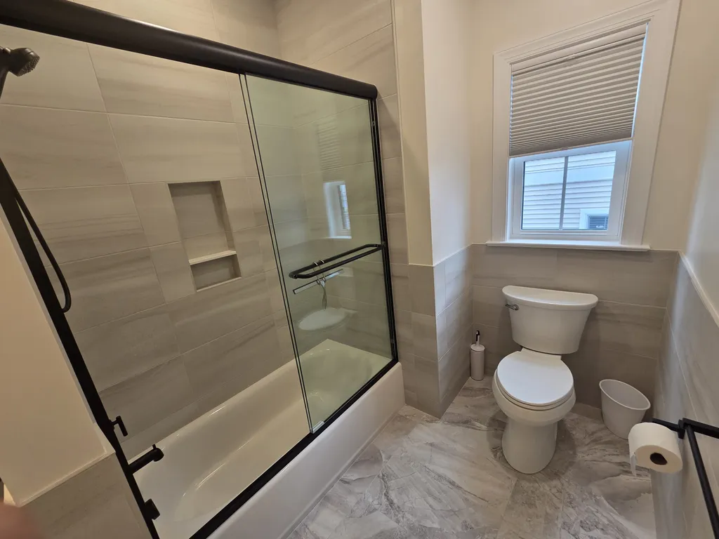 2 floor JJ tub