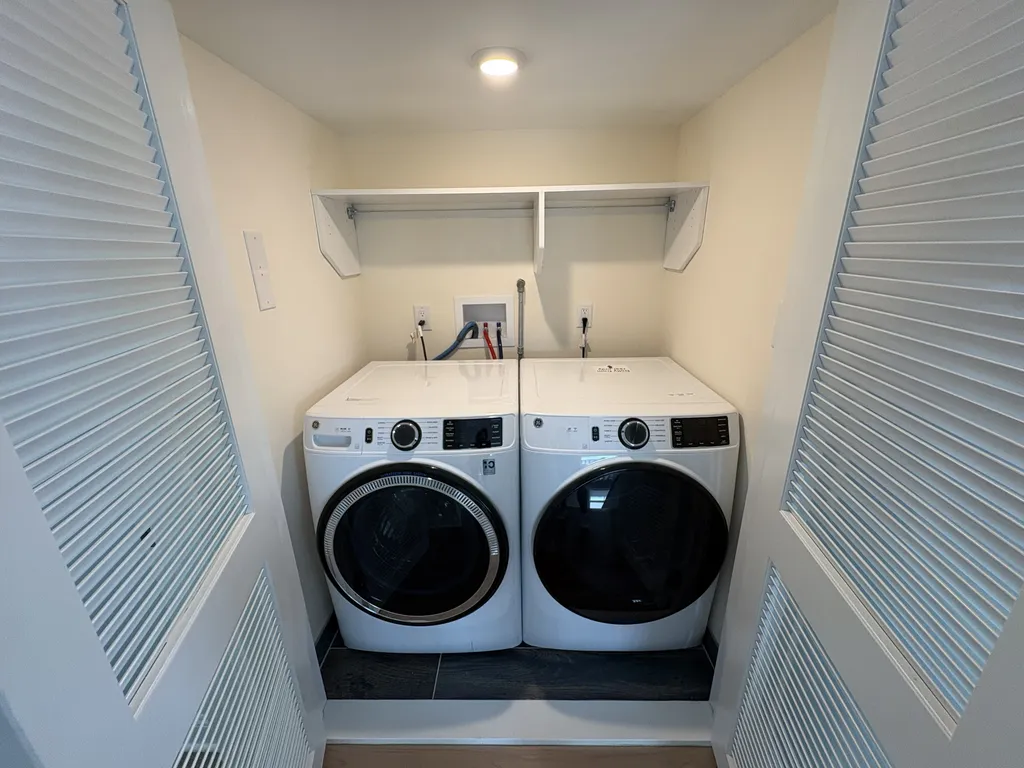3rd Floor Laundry