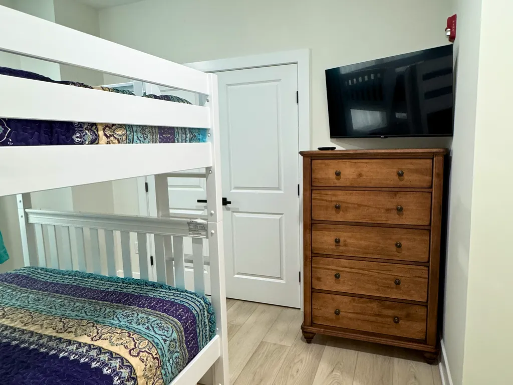 Queen Bunks 