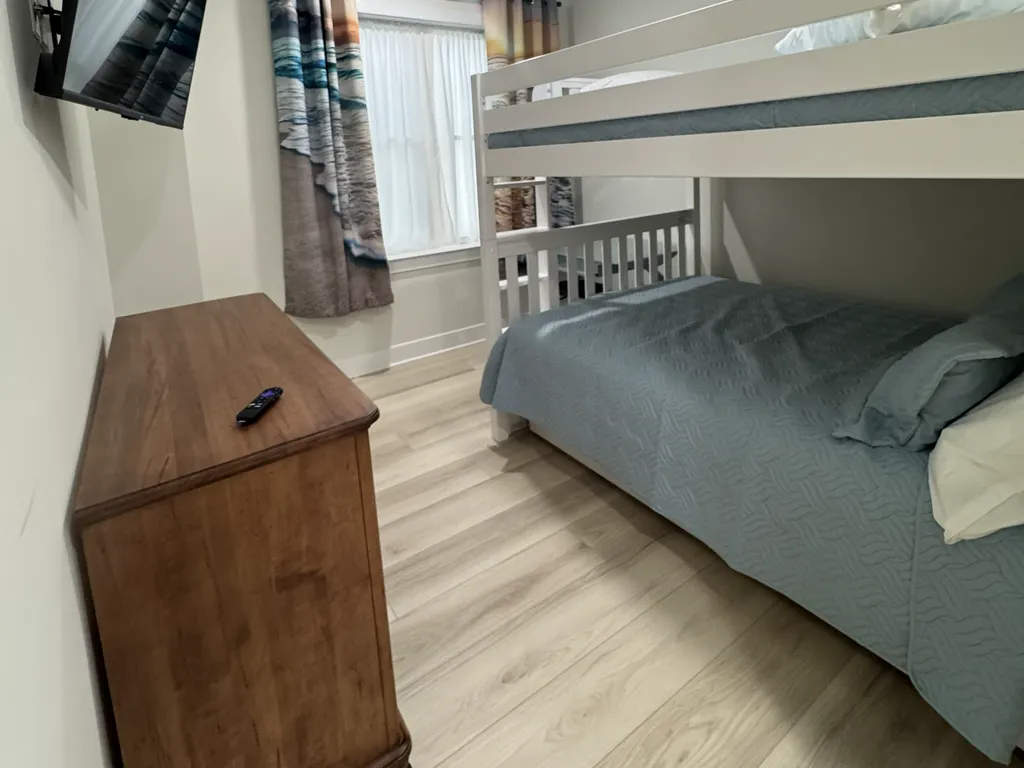 Queen Bunks