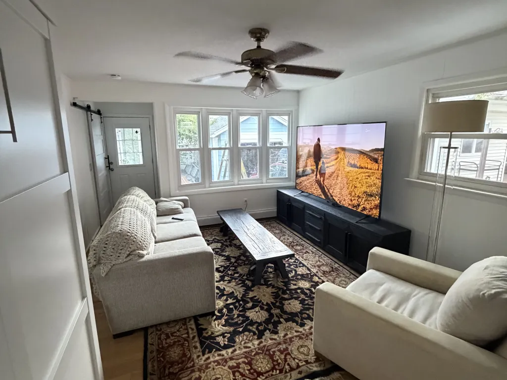 2nd family room  new 86&amp;rdquo; TV