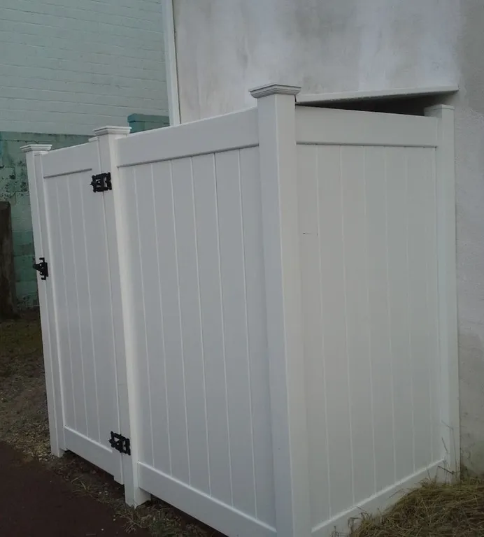 outdoor shower