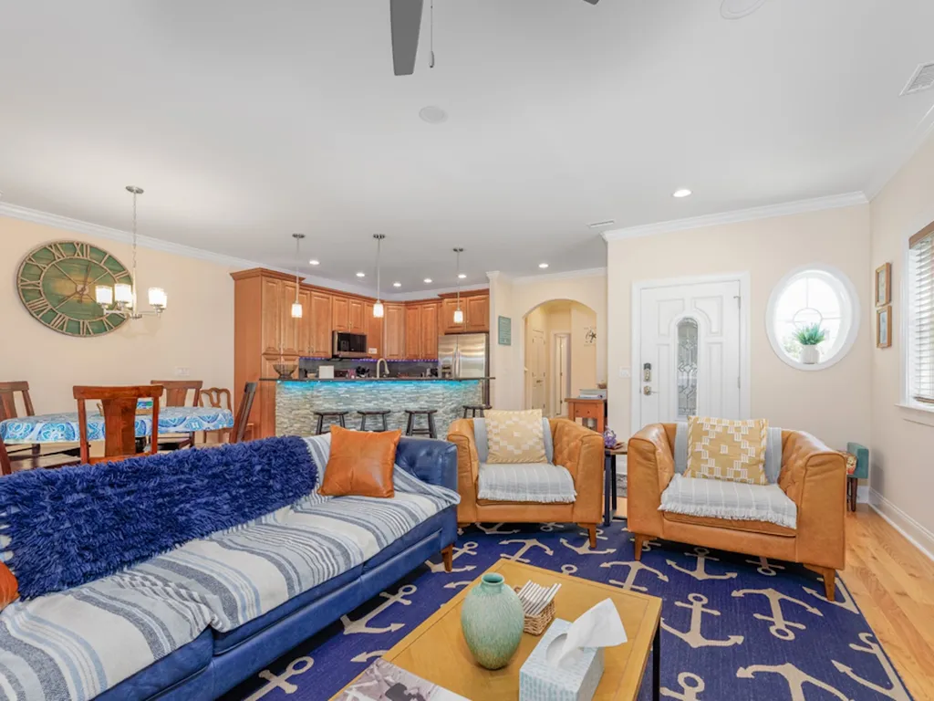 BEAUTIFUL LIVING RM.