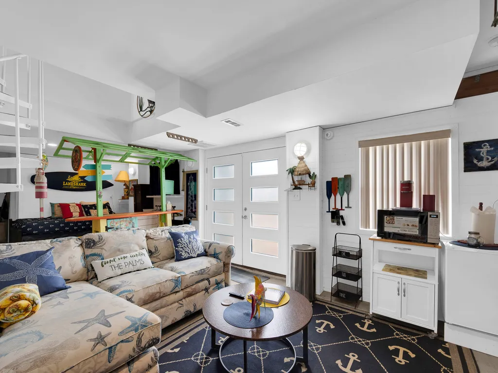 Margaritaville ste. living