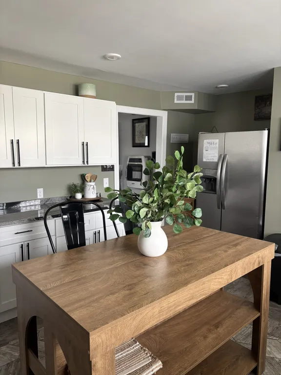 Full equipped kitchen