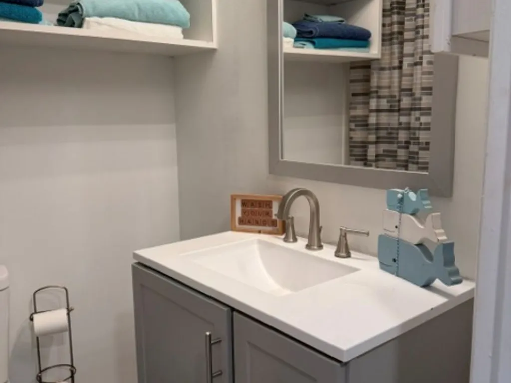 Bathroom 