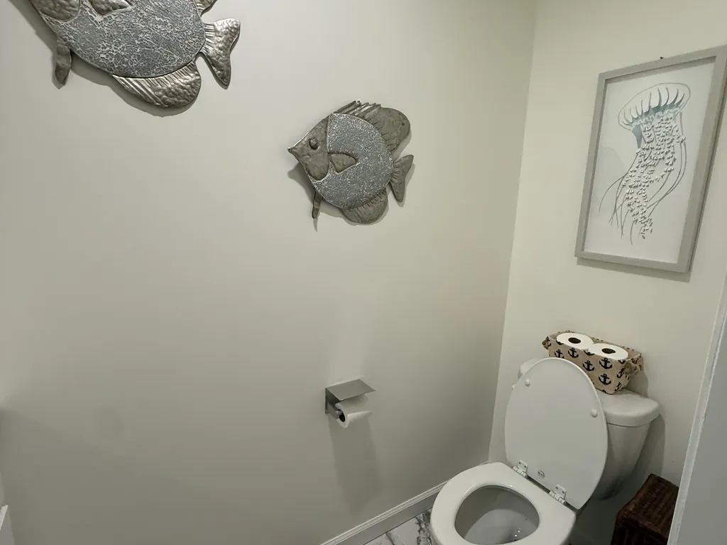 1/2 Bath Main Floor