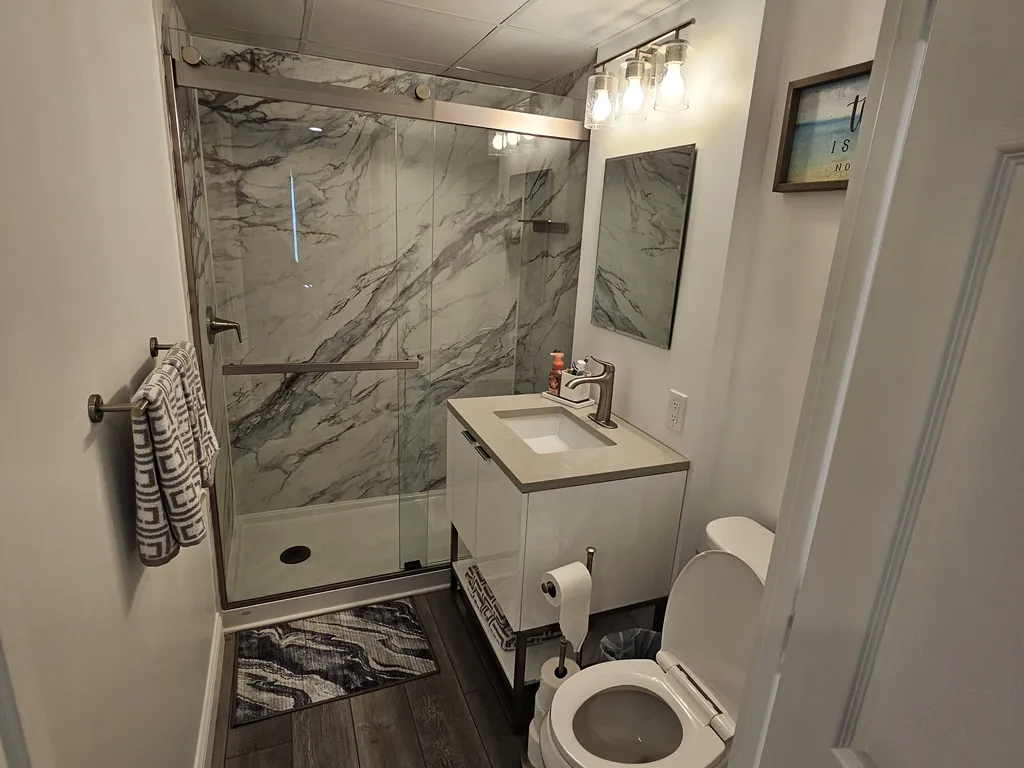 On suite master bathroom