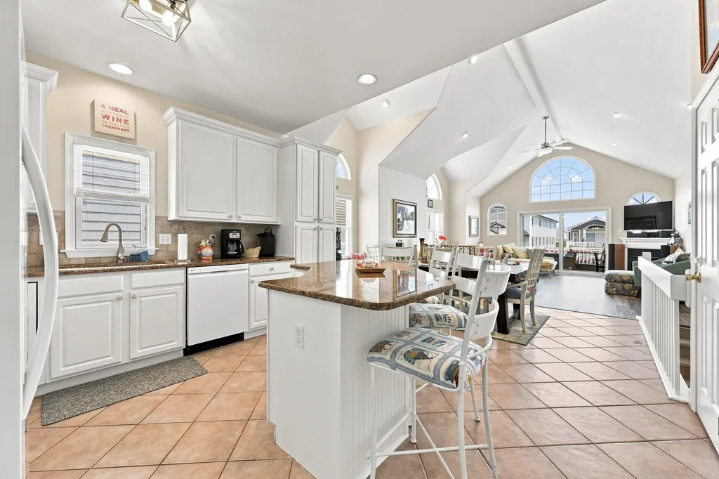 Third floor kitchen 