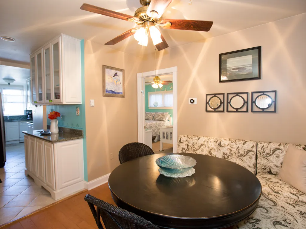 Dining Area with Banquette
