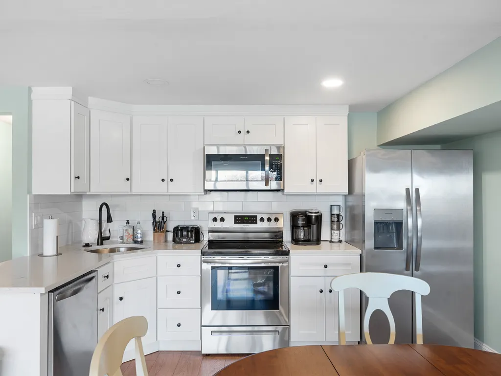 Modern kitchen