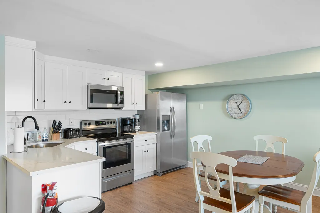 Comfortable dining area off the kitchen.